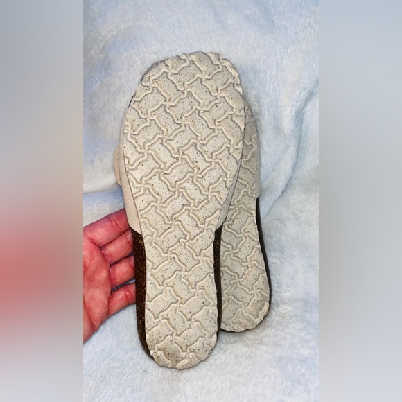 Yokono Cream Leather Slide Sandals sz 9 - Picture 6 of 9